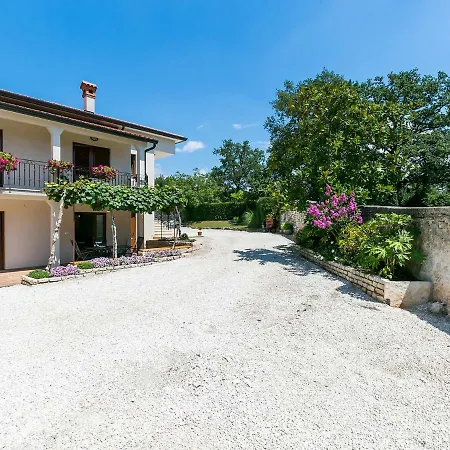 Lejlighed Ninas - Free Wine&spirit Tasting Višnjan